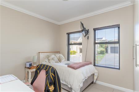 False - House To Rent in Kraaibosch Manor, George, Western Cape - M126474