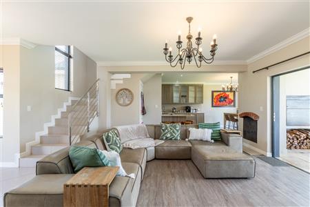 False - House To Rent in Kraaibosch Manor, George, Western Cape - M126474