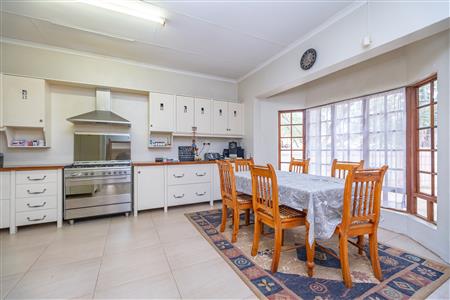 False - House For Sale in Heidelberg Central, Heidelberg, Gauteng - M126469