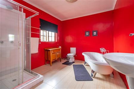 False - House For Sale in Heidelberg Central, Heidelberg, Gauteng - M126469