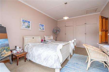 False - House For Sale in Heidelberg Central, Heidelberg, Gauteng - M126469