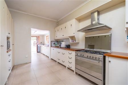 False - House For Sale in Heidelberg Central, Heidelberg, Gauteng - M126469