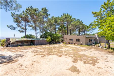 False - House For Sale in Napier, Western Cape - M126480