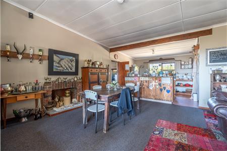 False - House For Sale in Napier, Western Cape - M126480