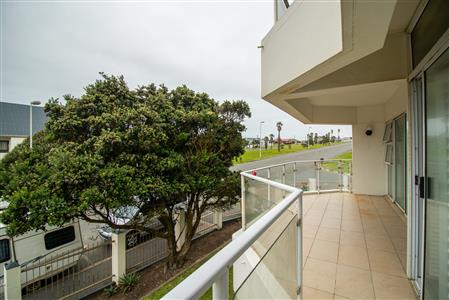 False - Apartment For Sale in Gonubie, East London, Eastern Cape - M126479