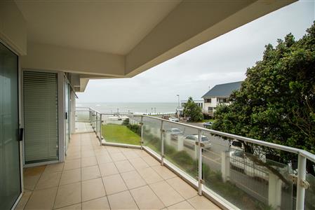 False - Apartment For Sale in Gonubie, East London, Eastern Cape - M126479