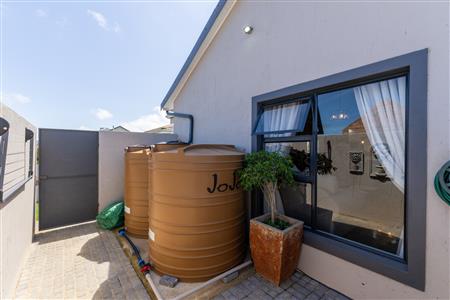 False - House For Sale in Le Grand Estate, George, Western Cape - M126478