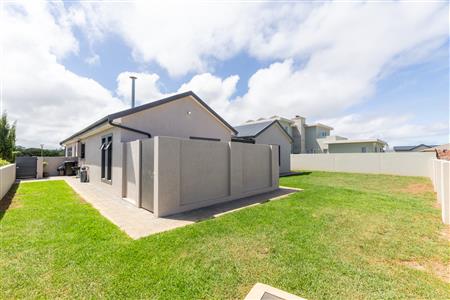 False - House For Sale in Le Grand Estate, George, Western Cape - M126478