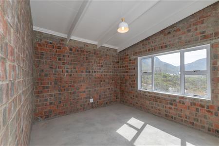 False - House For Sale in Bettys Bay, Western Cape - M126492