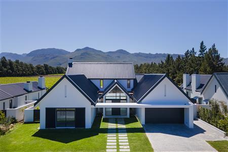 False - House For Sale in Val de Vie Estate, Paarl, Western Cape - M125733