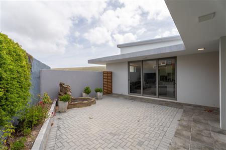False - House For Sale in Agulhas, Western Cape - M126486
