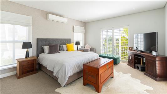 House Sold in Val de Vie Estate, Paarl, Western Cape - M126487