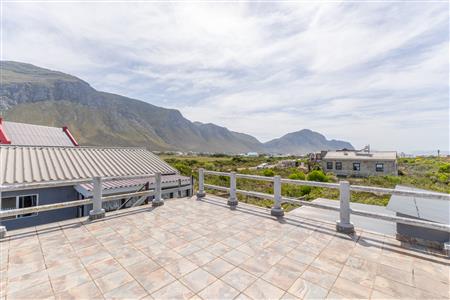 False - House For Sale in Bettys Bay, Western Cape - M126494