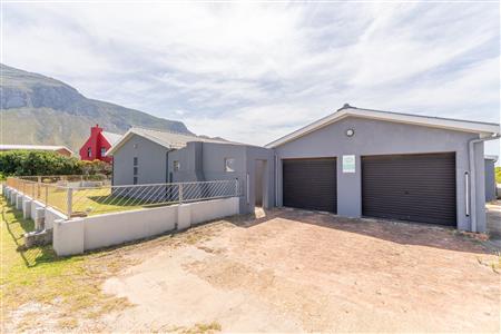 False - House For Sale in Bettys Bay, Western Cape - M126494