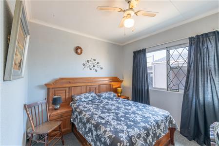 False - House For Sale in Bettys Bay, Western Cape - M126494