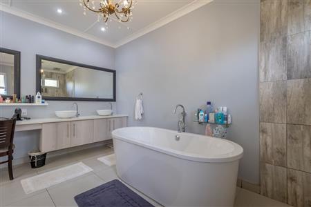 False - House Sold in Jordaan Park, Heidelberg, Gauteng - M126503