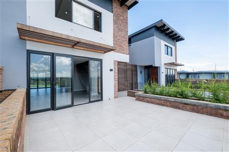 False - Townhouse For Sale in Leonard, Hilton, KwaZulu Natal - M122803