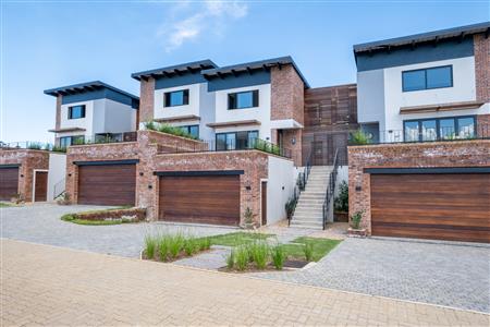 False - Townhouse For Sale in Leonard, Hilton, KwaZulu Natal - M122803