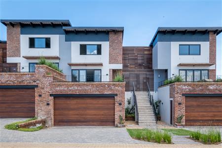 False - Townhouse For Sale in Leonard, Hilton, KwaZulu Natal - M122803