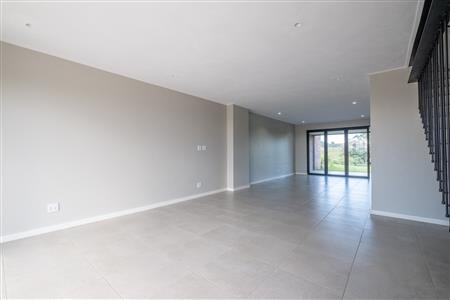 False - Townhouse For Sale in Leonard, Hilton, KwaZulu Natal - M122803