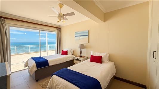 False - Apartment For Sale in Shakas Rock, Ballito, KwaZulu Natal - M126498