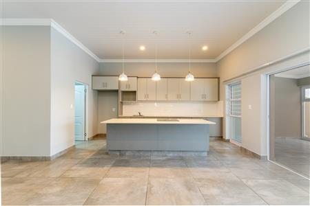 False - Townhouse For Sale in Island View, Mossel Bay, Western Cape - M126501