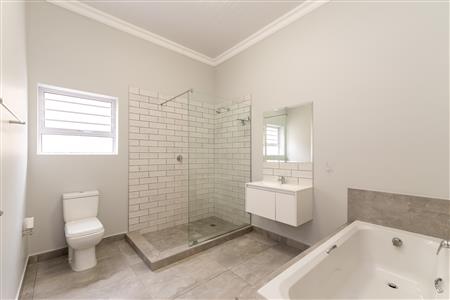 False - Townhouse For Sale in Island View, Mossel Bay, Western Cape - M126501