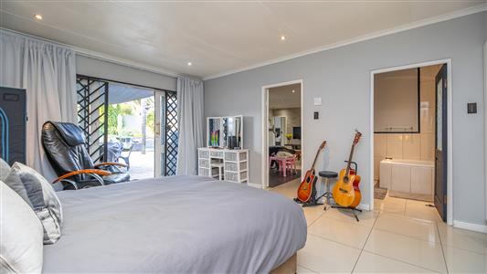 False - House Sold in Fourways, Sandton, Gauteng - M126517