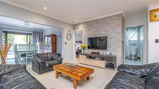 False - House Sold in Fourways, Sandton, Gauteng - M126517