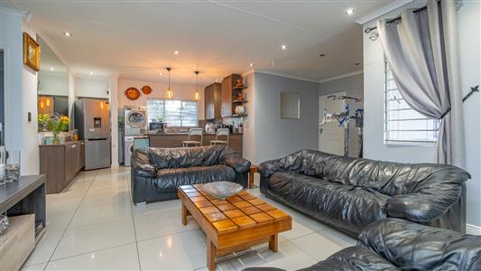 False - House Sold in Fourways, Sandton, Gauteng - M126517