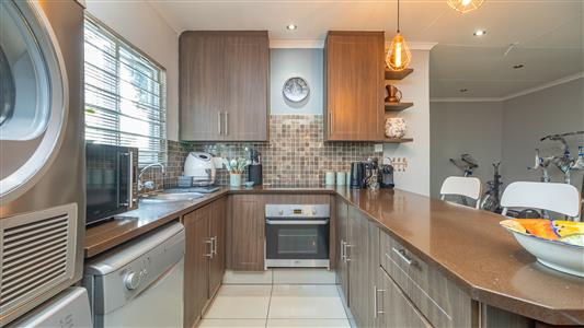 False - House Sold in Fourways, Sandton, Gauteng - M126517