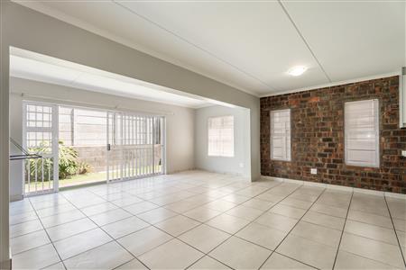 False - Townhouse Sold in Langeberg Ridge, Kraaifontein, Western Cape - M125735