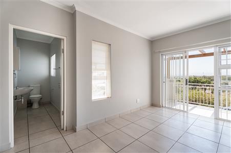 False - Townhouse Sold in Langeberg Ridge, Kraaifontein, Western Cape - M125735