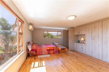 False - House For Sale in Goedehoop, Strand, Western Cape - M126521