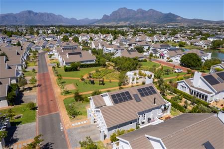 House Sold in Val de Vie Estate, Paarl, Western Cape - M126518