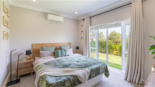 House Sold in Val de Vie Estate, Paarl, Western Cape - M126518
