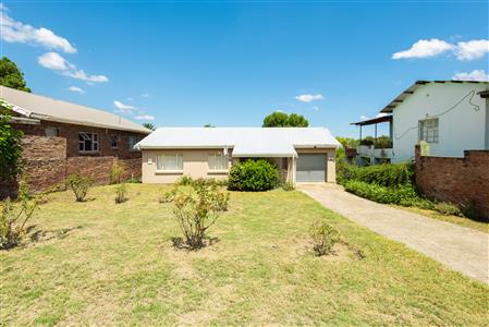 False - House For Sale in Franisvalle, Somerset East, Eastern Cape - M126519