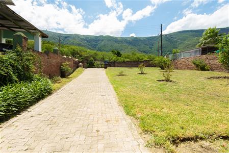 False - House For Sale in Franisvalle, Somerset East, Eastern Cape - M126519