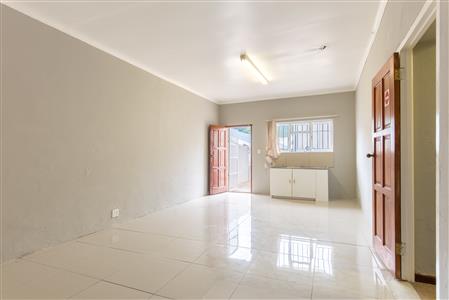 False - Office For Sale in Somerset East, Eastern Cape - M126530