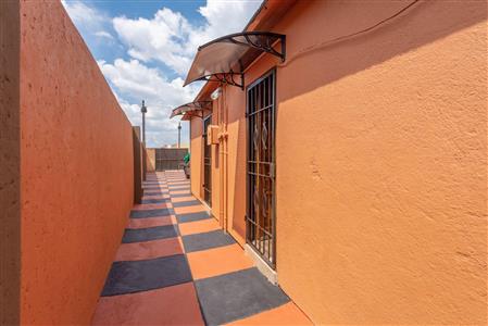 False - House To Rent in Jabavu, Soweto, Gauteng - M116790