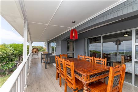 False - House For Sale in Bowtie, Plettenberg Bay, Western Cape - M126544