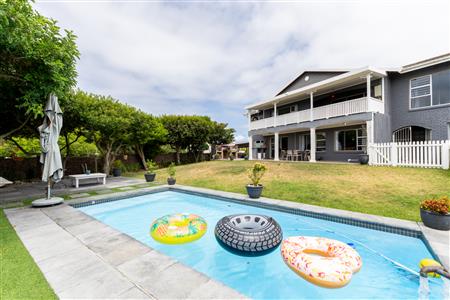 False - House For Sale in Bowtie, Plettenberg Bay, Western Cape - M126544