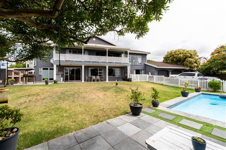 False - House For Sale in Bowtie, Plettenberg Bay, Western Cape - M126544