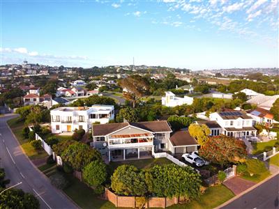False - House For Sale in Bowtie, Plettenberg Bay, Western Cape - M126544