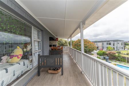 False - House For Sale in Bowtie, Plettenberg Bay, Western Cape - M126544