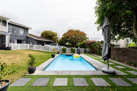 False - House For Sale in Bowtie, Plettenberg Bay, Western Cape - M126544