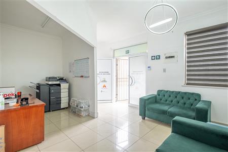 False - Office For Sale in Pietermaritzburg Central, Pietermaritzburg, KwaZulu Natal - M126541