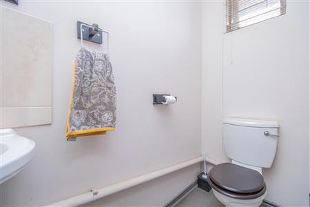 False - Business For Sale in Heidelberg Central, Heidelberg, Gauteng - M126550