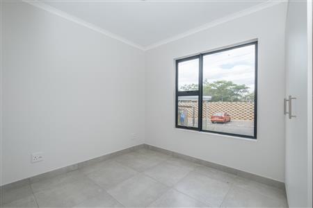 False - Apartment For Sale in Lincoln Meade, Pietermaritzburg, KwaZulu Natal - M126580