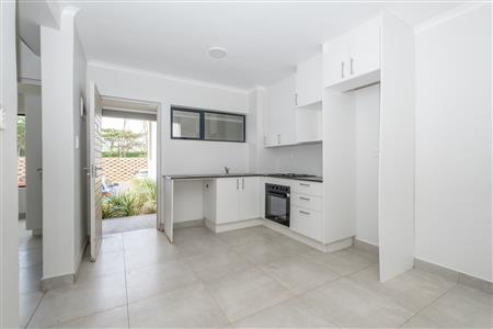 False - Apartment For Sale in Lincoln Meade, Pietermaritzburg, KwaZulu Natal - M126580